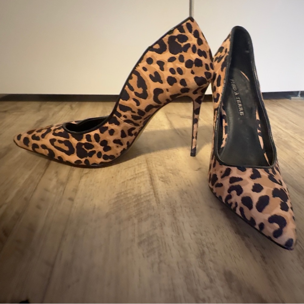 Pied a Terre. Leopard print. Heels. Size 7.  Only worn once!